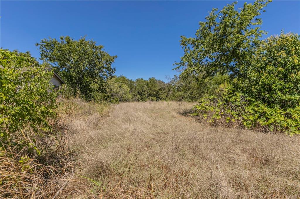 521 River Park Road Property Photo 4