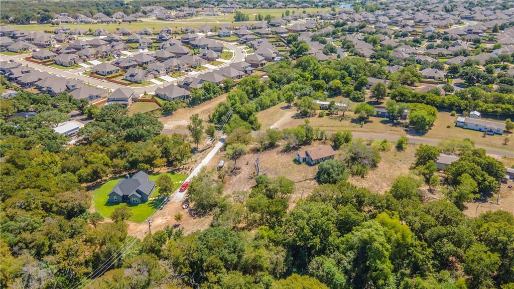 521 River Park Road Property Photo 10