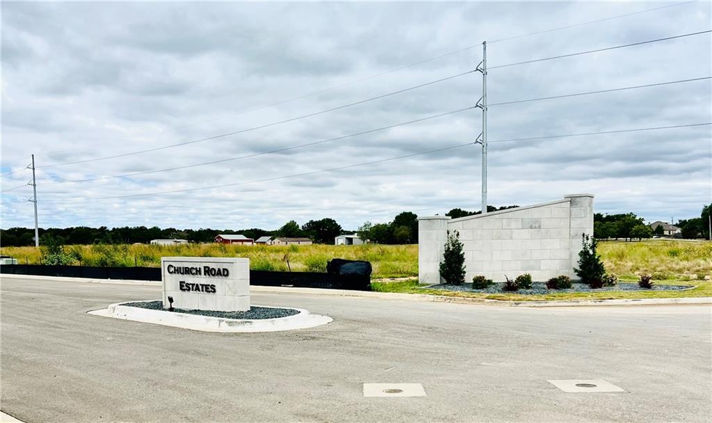 101 Amistad Circle Property Photo