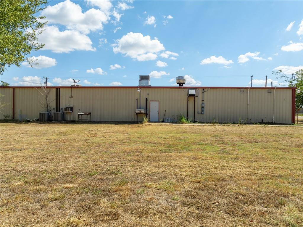 100 E Hwy 31 Property Photo 57