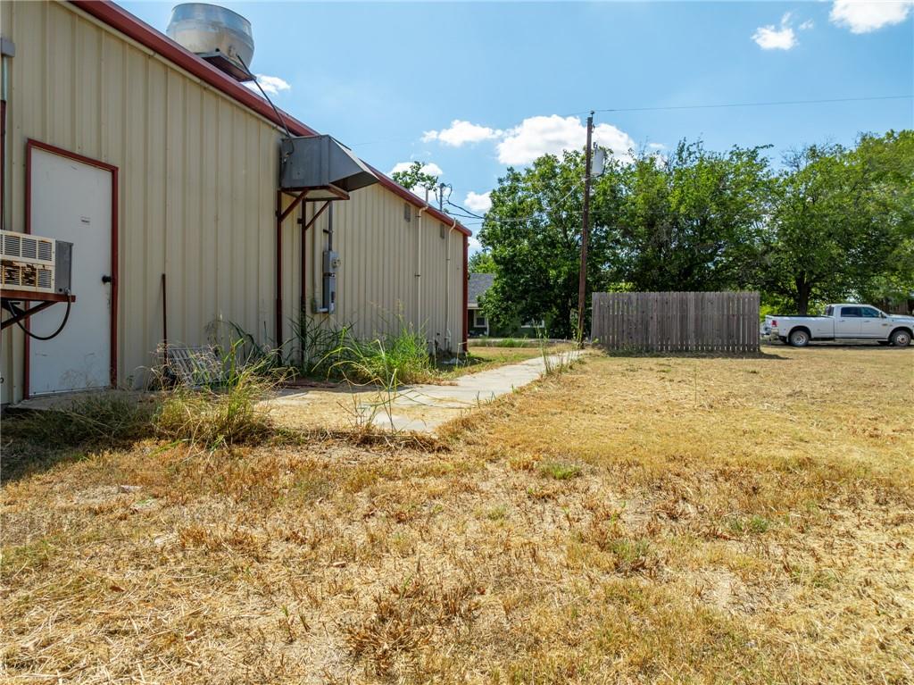 100 E Hwy 31 Property Photo 59