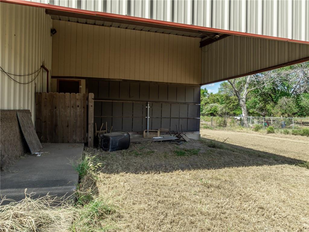 100 E Hwy 31 Property Photo 61