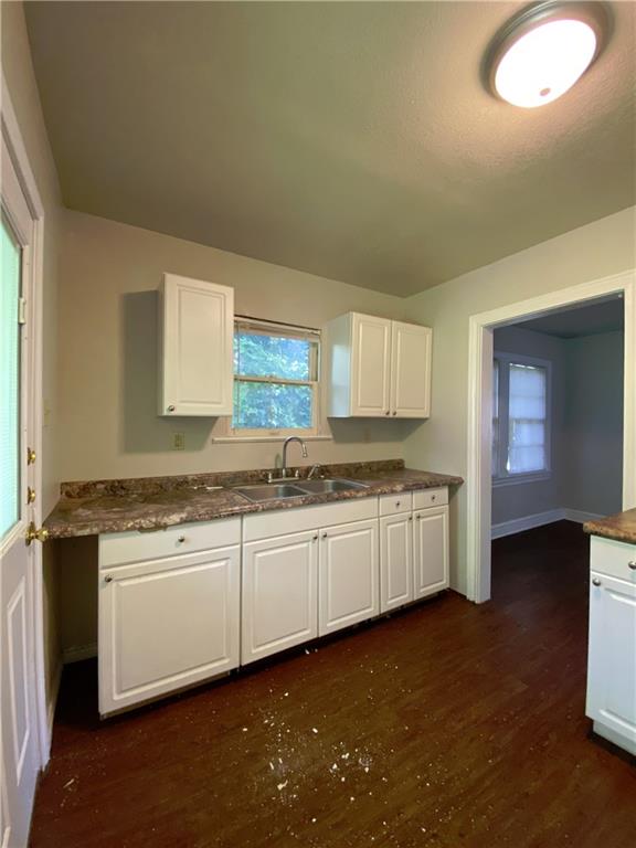 2725 Lasker Avenue Property Photo 3
