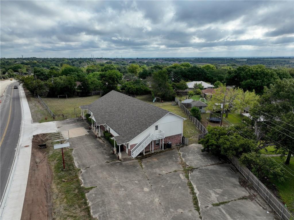 611 W Spring Valley Road Property Photo 13