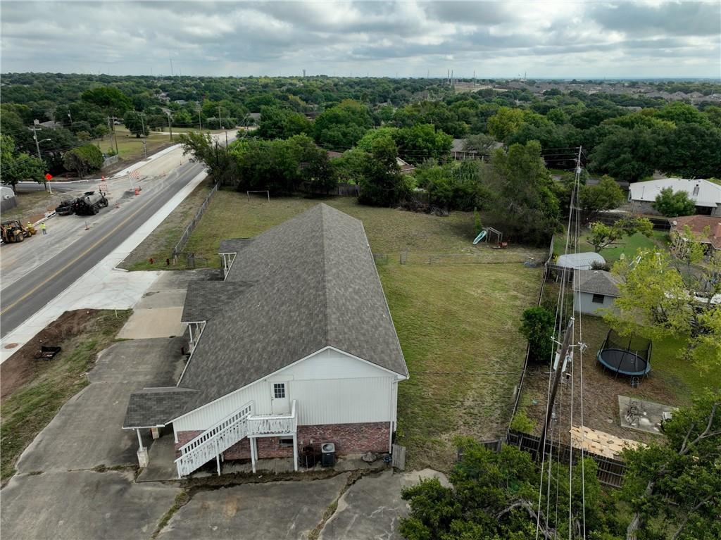 611 W Spring Valley Road Property Photo 22