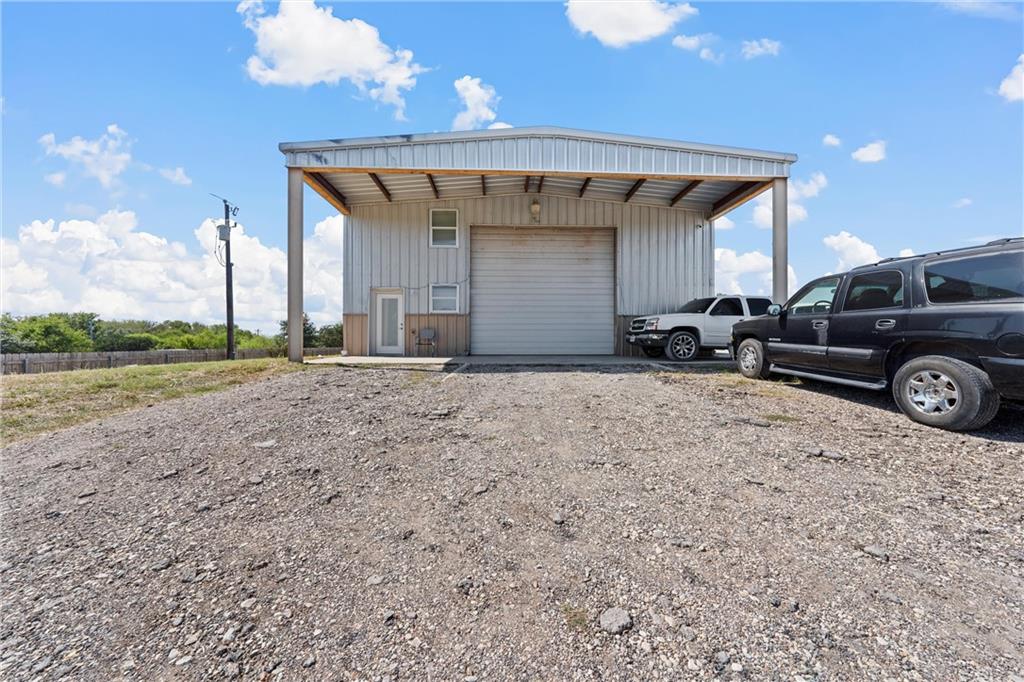 330 Elco Lane Property Photo 2