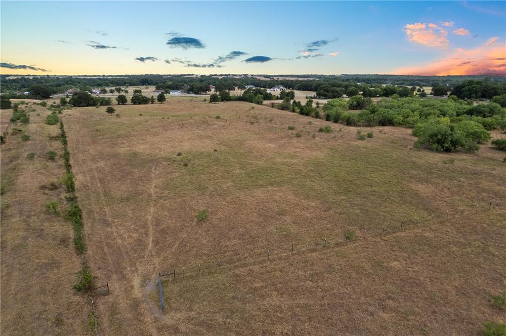 318 Wildbird Lane Property Photo 17