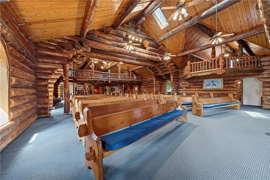 111 Cowboy Court Property Photo 6