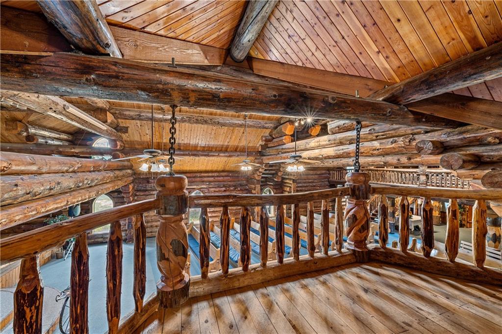 111 Cowboy Court Property Photo 14