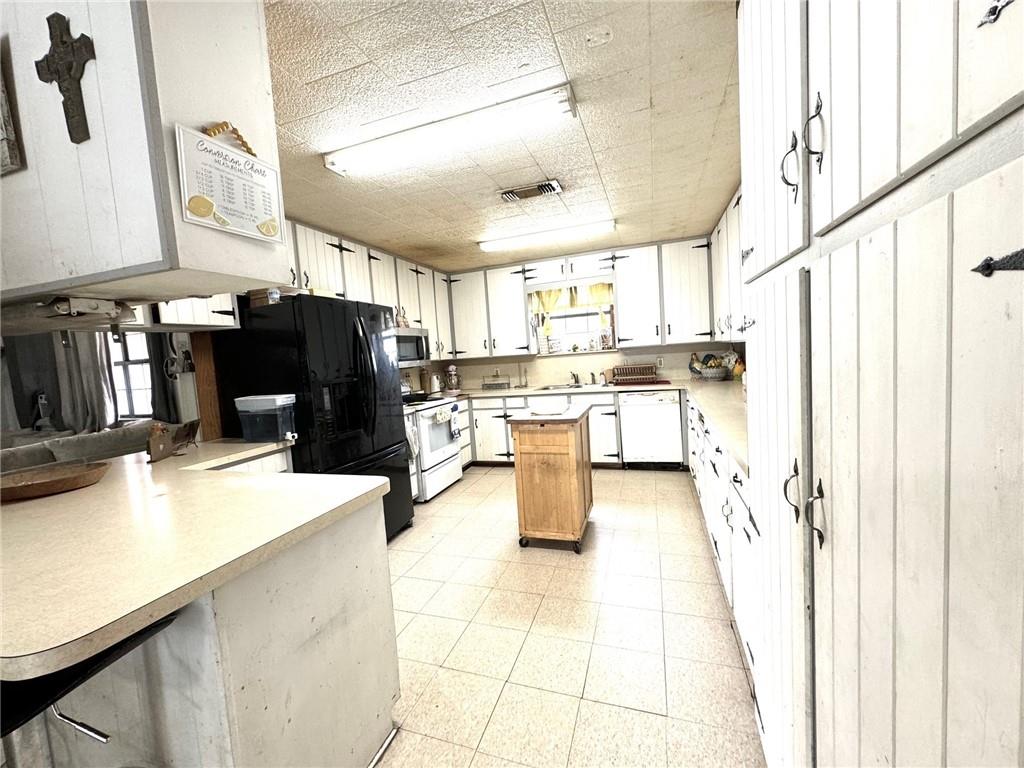 510 Cr 317 Road Property Photo 8