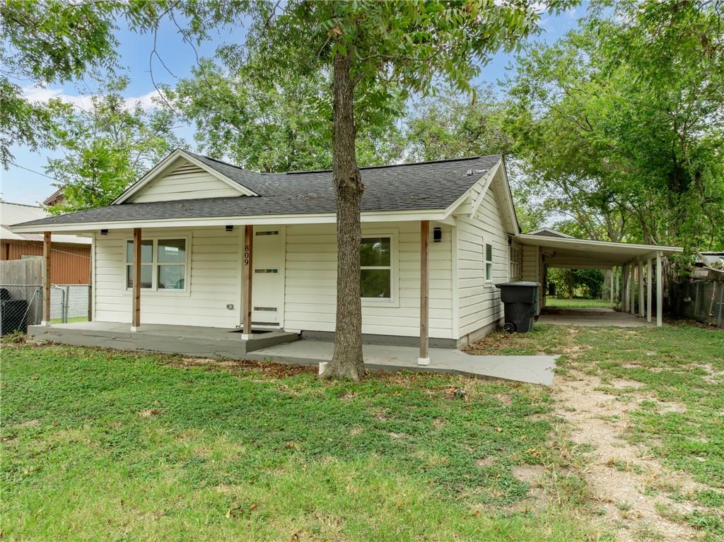 809 E Downs Avenue Property Photo