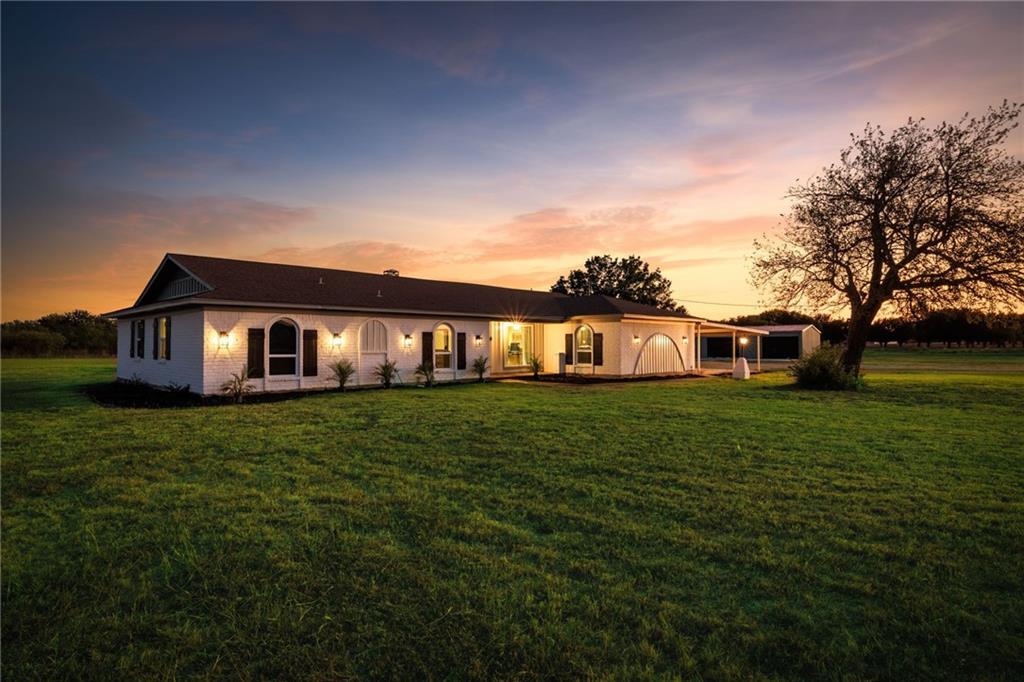 301 Star Dust Property Photo