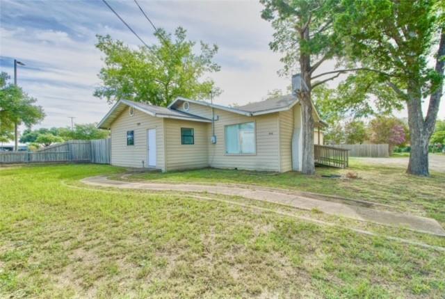 816 E Milam Street Property Photo 2