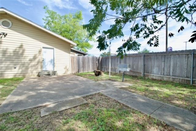 816 E Milam Street Property Photo 3