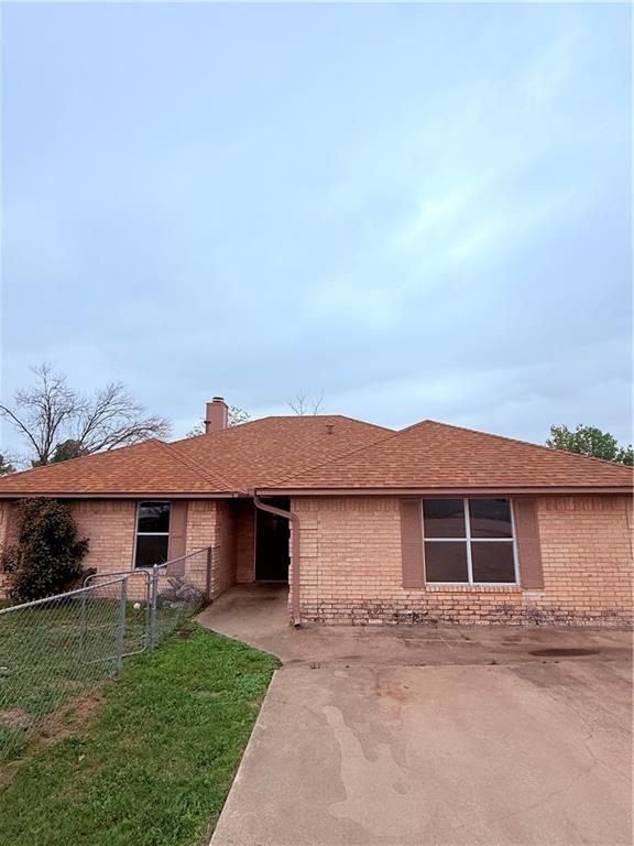3831 Kendall Lane Property Photo