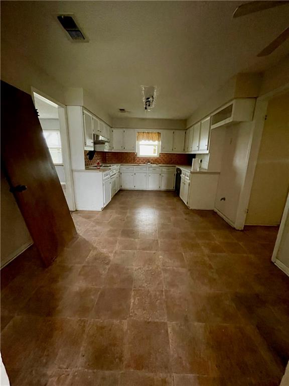 7608 N Hwy 14 Property Photo 5