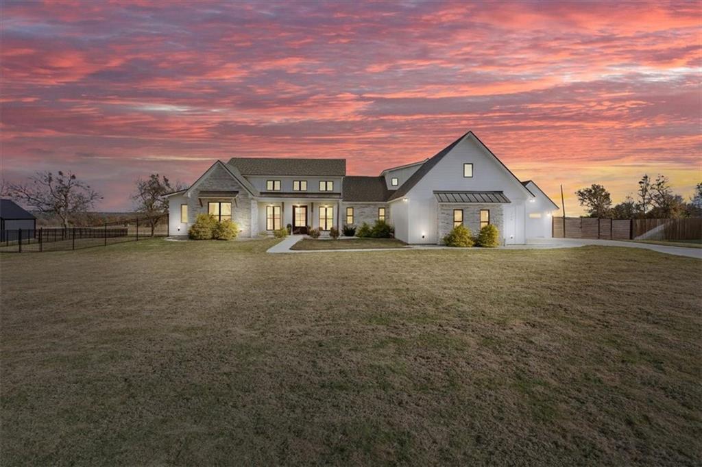 268 Glenview Circle Property Photo