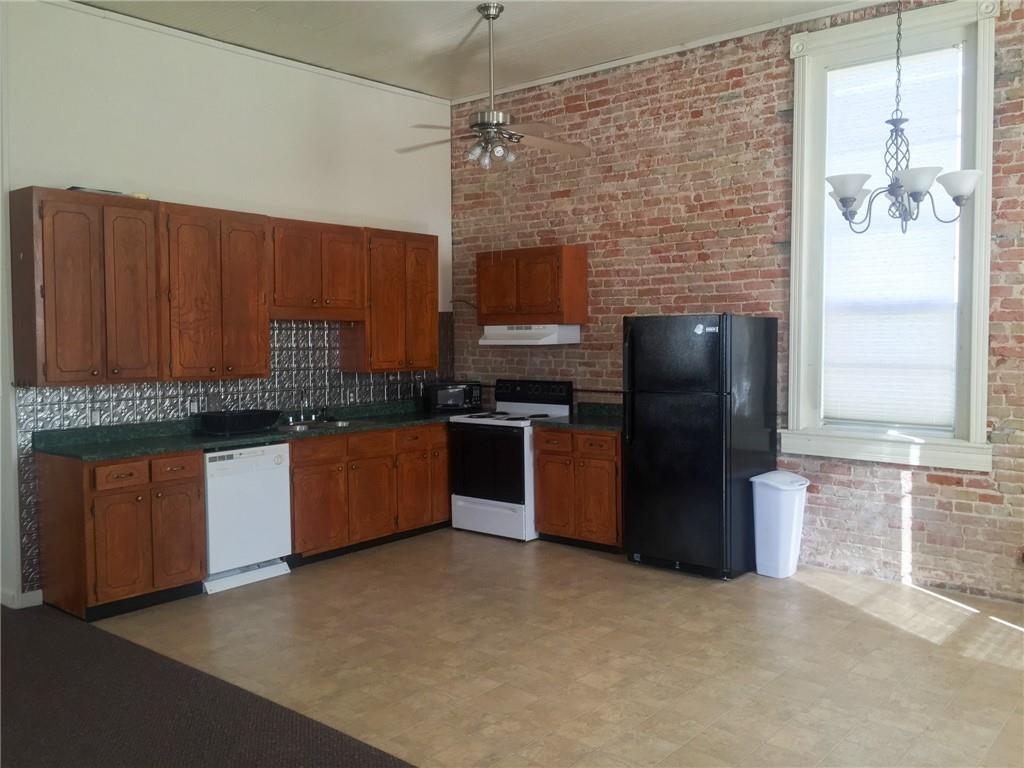 117 S Main St Property Photo 20