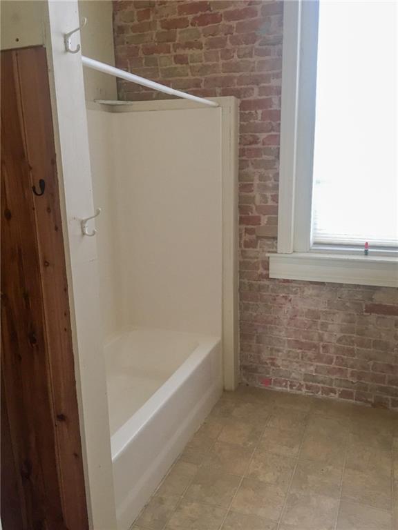 117 S Main St Property Photo 23