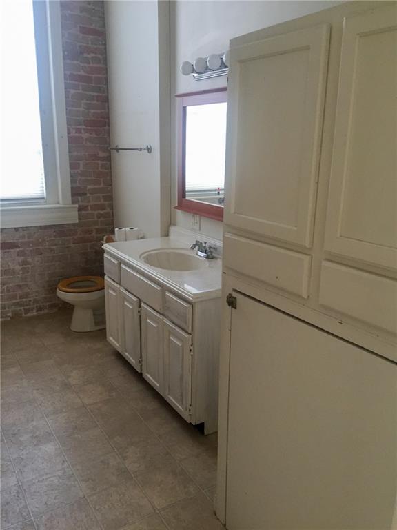 117 S Main St Property Photo 25