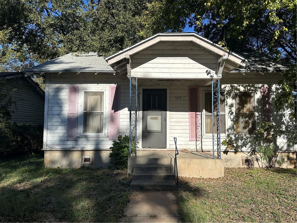 522 Lenox St Property Photo