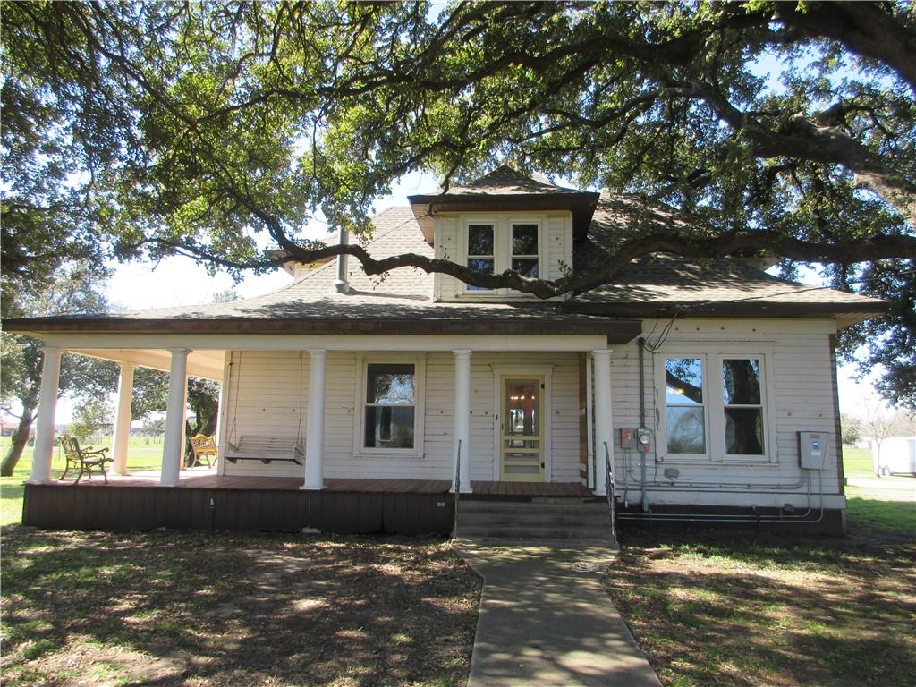 607 First Street Property Photo