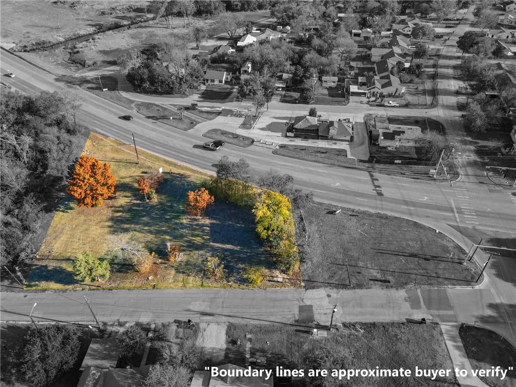 105,107,109,111 Victory Drive Property Photo 2