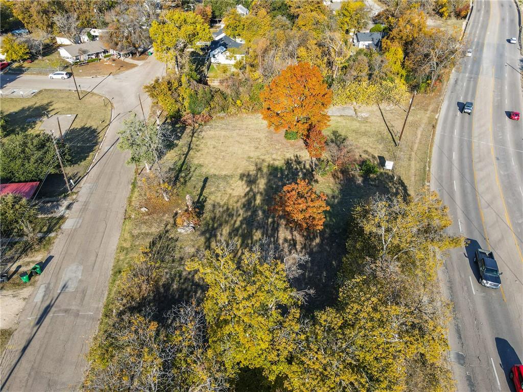 105,107,109,111 Victory Drive Property Photo 22