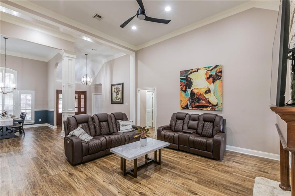 1031 Briar Glen Circle Property Photo 11