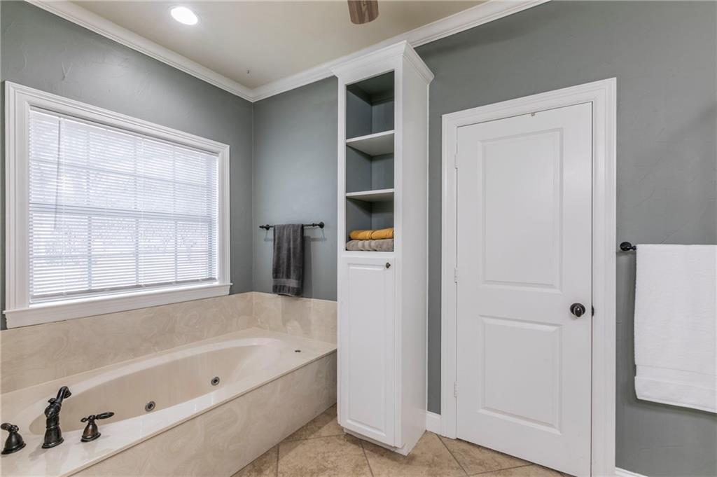 1031 Briar Glen Circle Property Photo 22