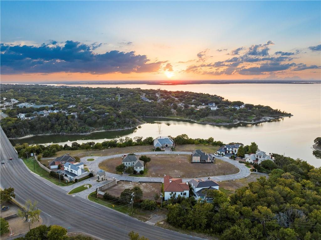 7 Enclave Court Property Photo 6