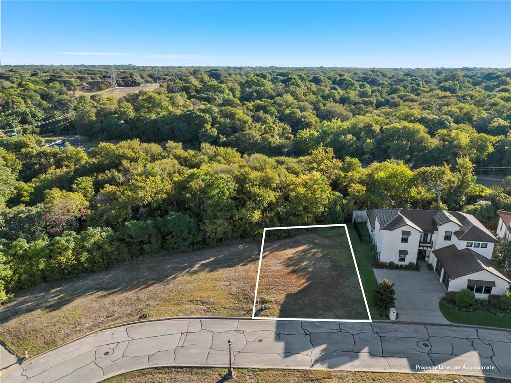 10 Enclave Court Property Photo 4