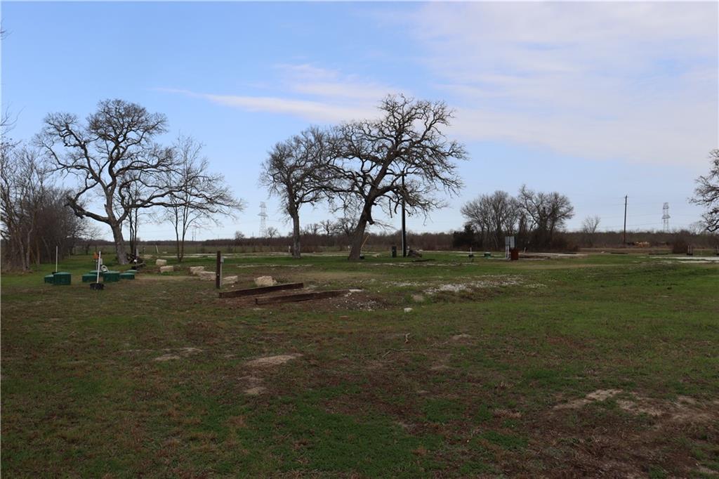 4202 S Fm 339 Property Photo 8