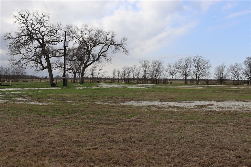 4202 S Fm 339 Property Photo 11