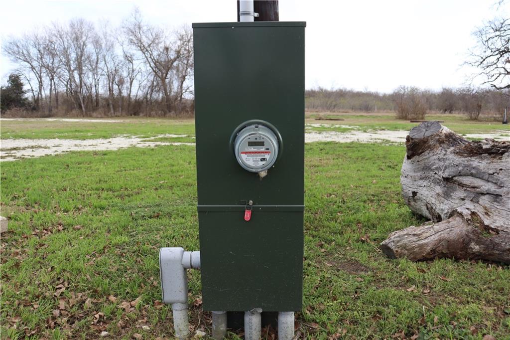 4202 S Fm 339 Property Photo 24