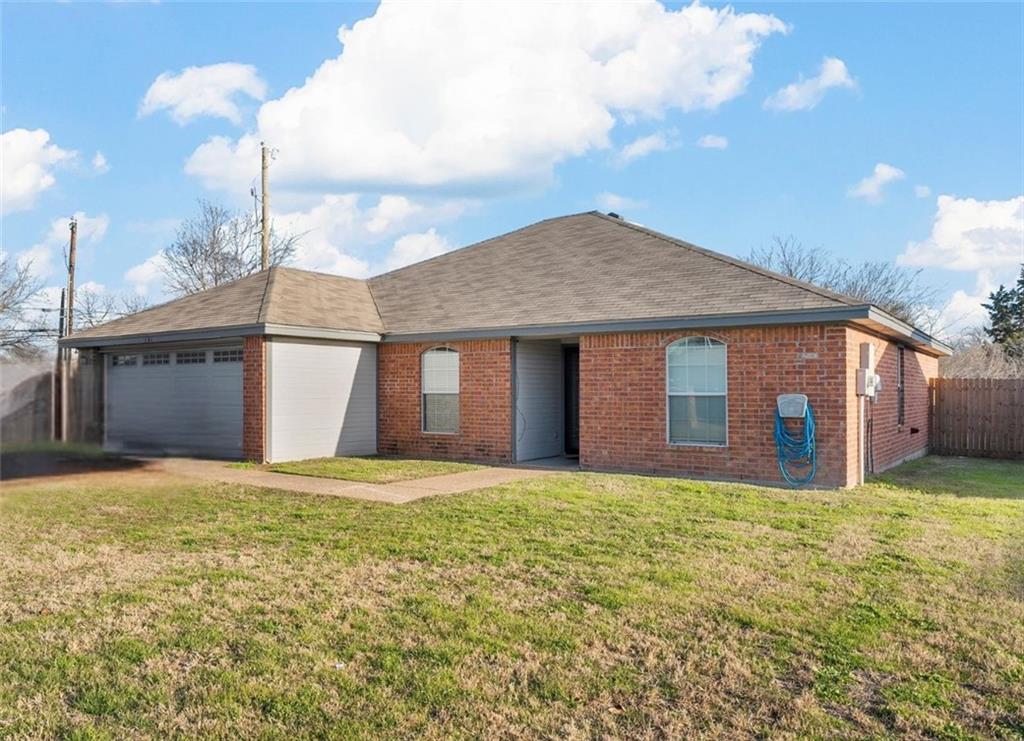 101 Hassie Ln Property Photo