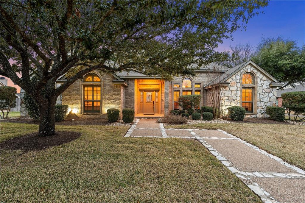 302 Ranchgate Trl Property Photo