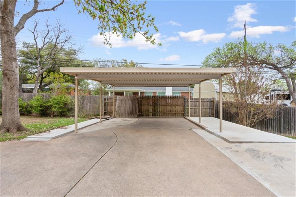 1705 Live Oak Valley Circle Property Photo 35