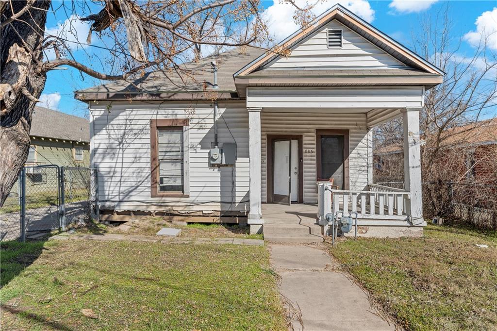805 Clifton Street Property Photo