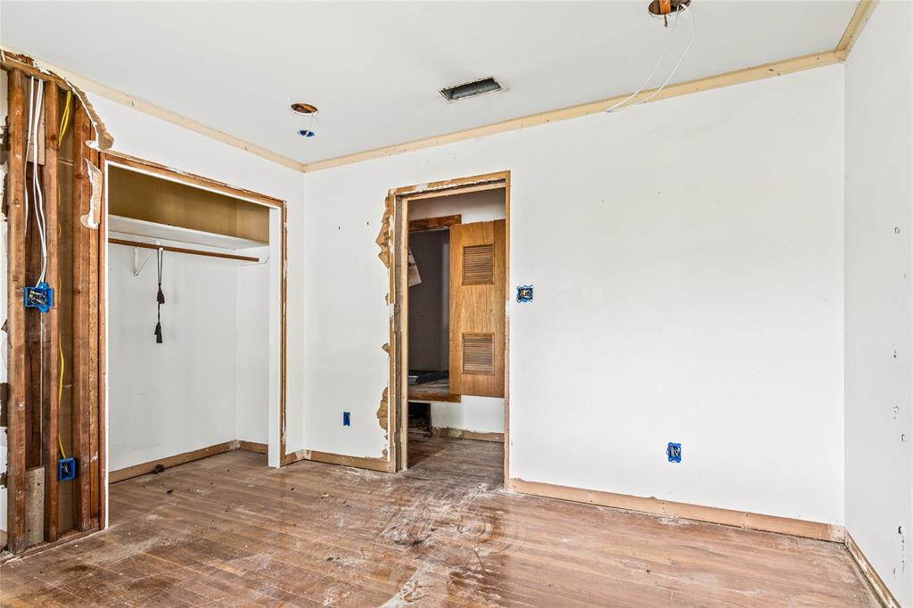 2300 Starr Drive Property Photo 23