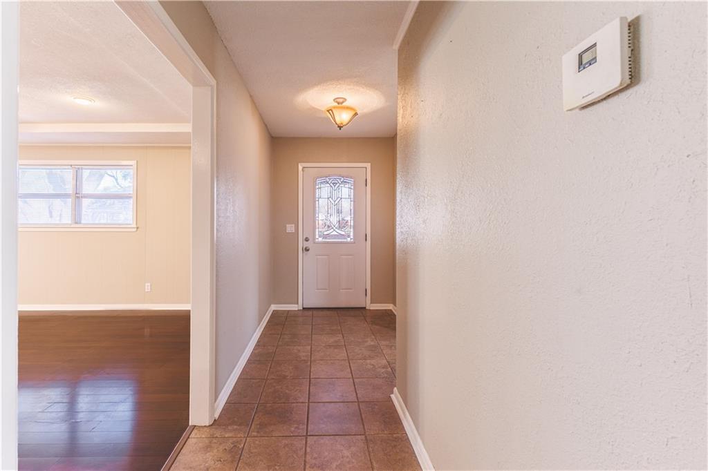 1312 W 3rd Street Property Photo 8