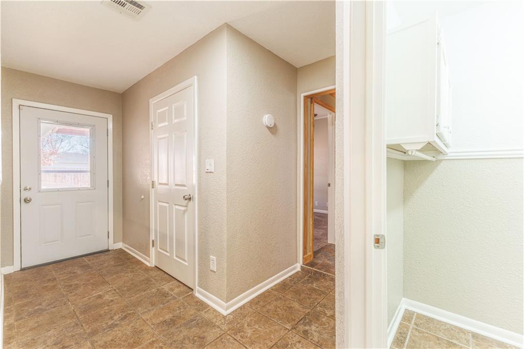 1312 W 3rd Street Property Photo 17