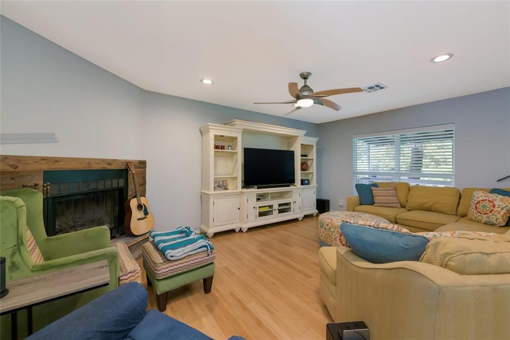 173 Bosque Bend Lane Property Photo 8