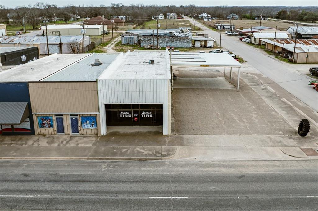404 Texas Avenue Property Photo 4