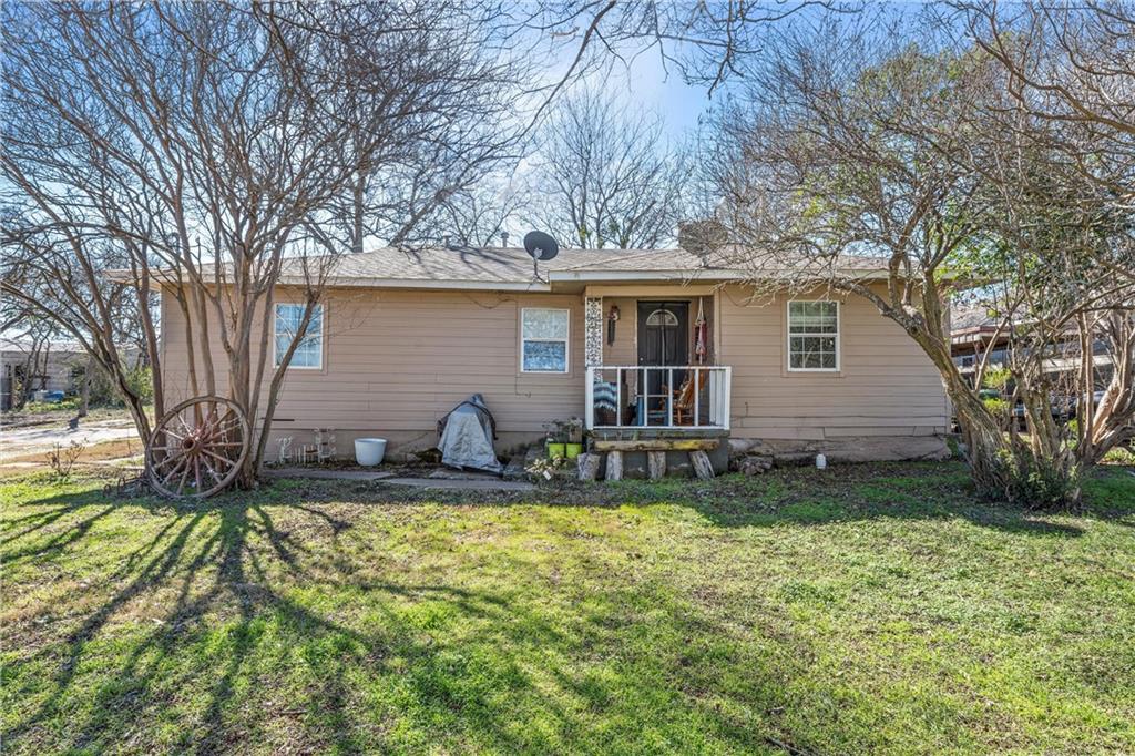 706 E Spruce Street Property Photo
