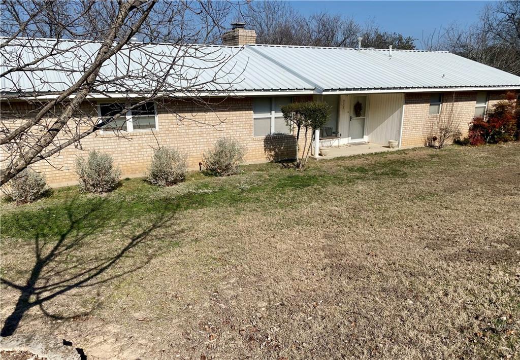 901 Avenue D Property Photo