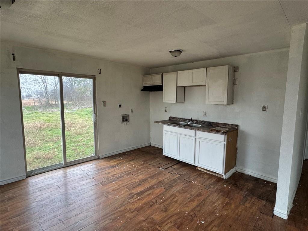 103 Cypress Street Property Photo 12
