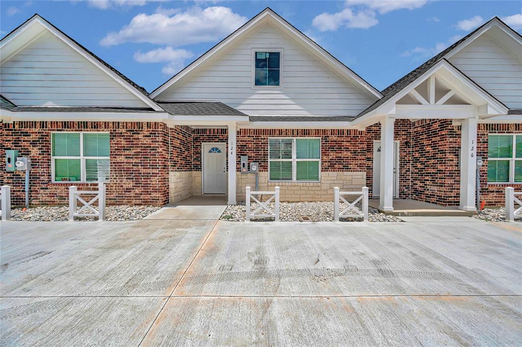 124 Morris Court Property Photo 1