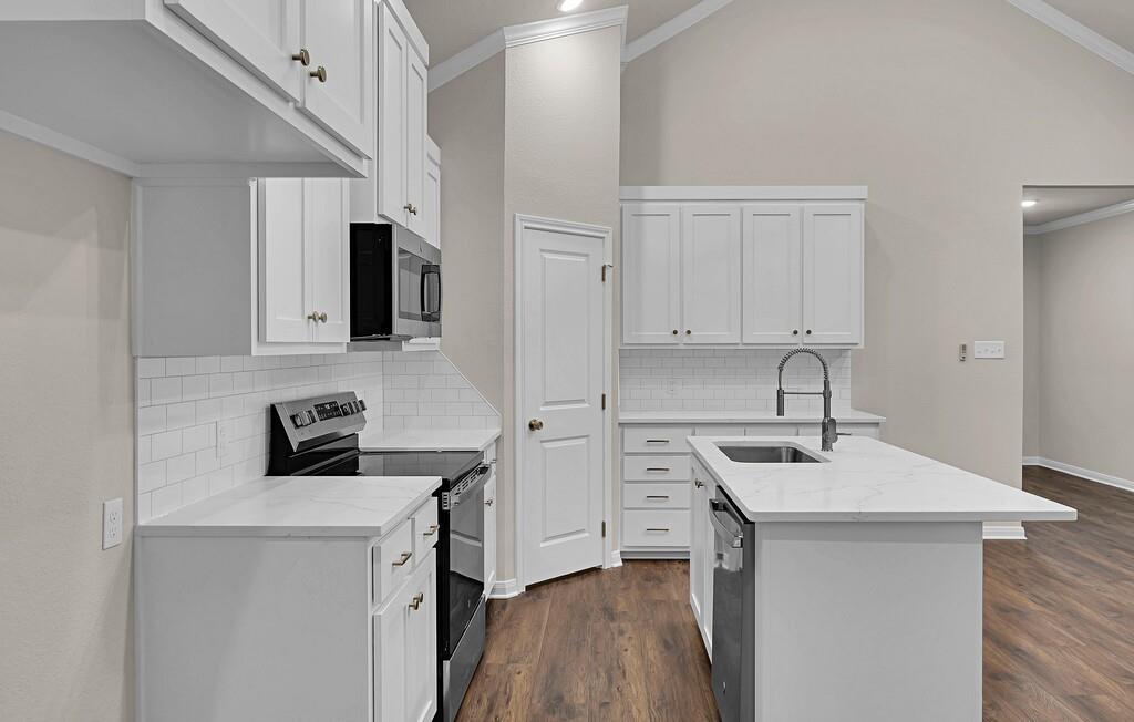 124 Morris Court Property Photo 8