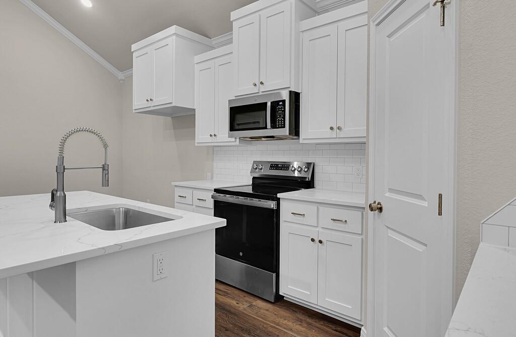 124 Morris Court Property Photo 10